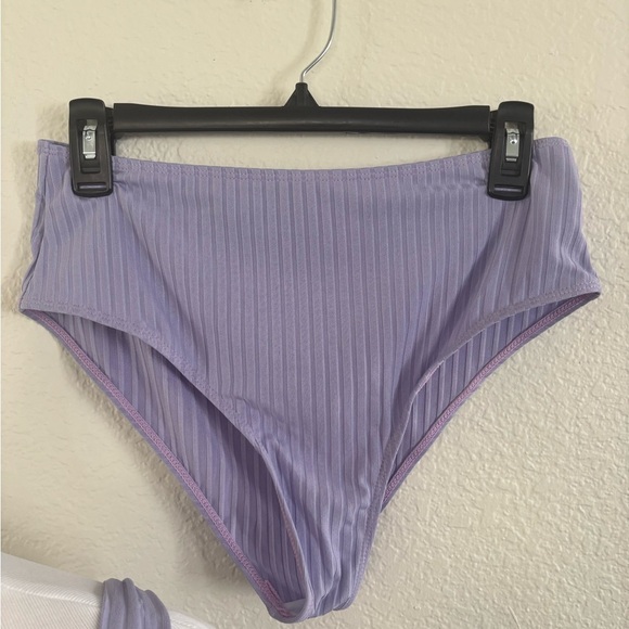 Lavender Ribbed Bikini Set - Picture 3 of 8